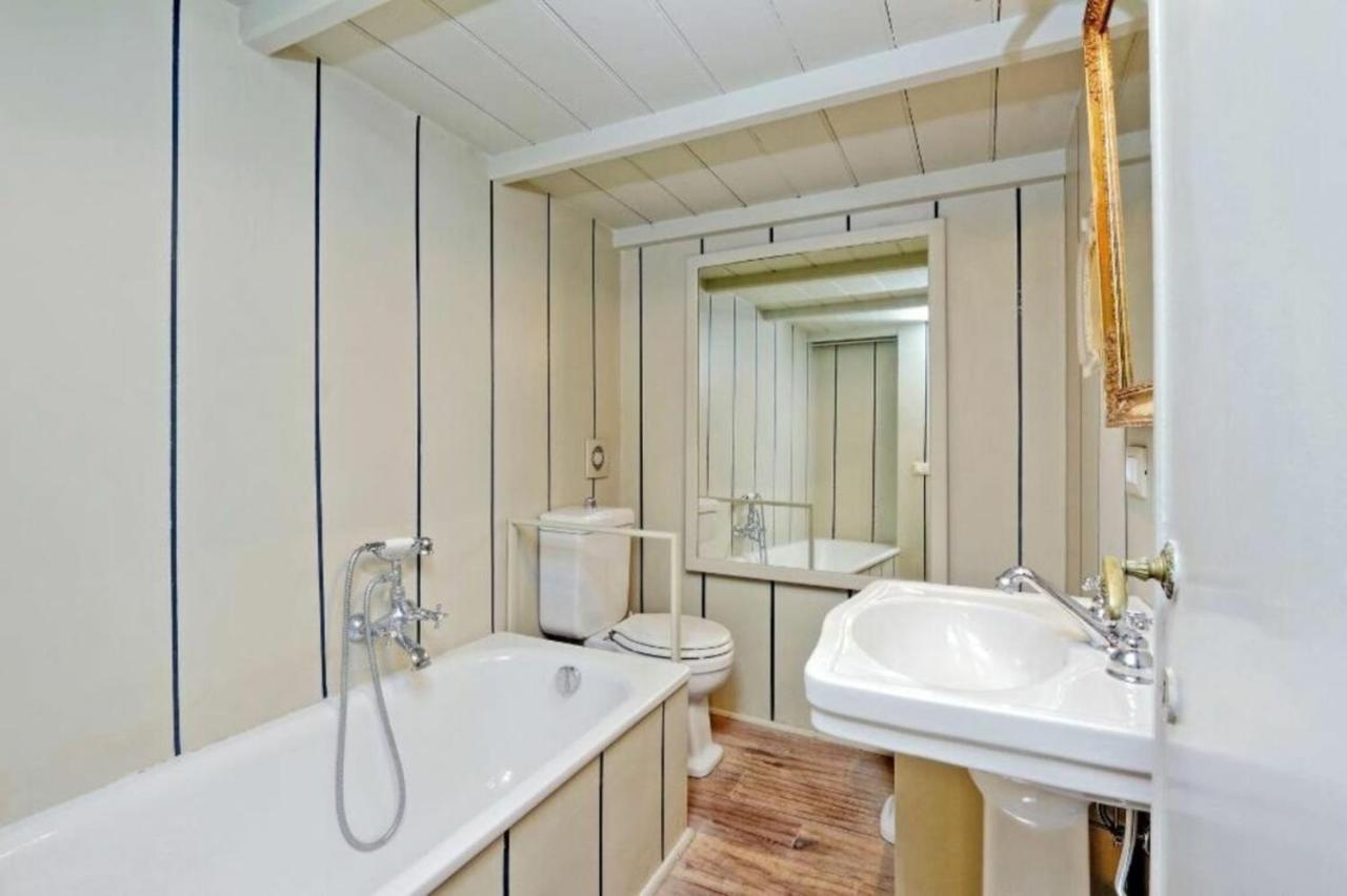 Studio Apt In Rome City Centre Via Gregoriana By Halldis Extérieur photo