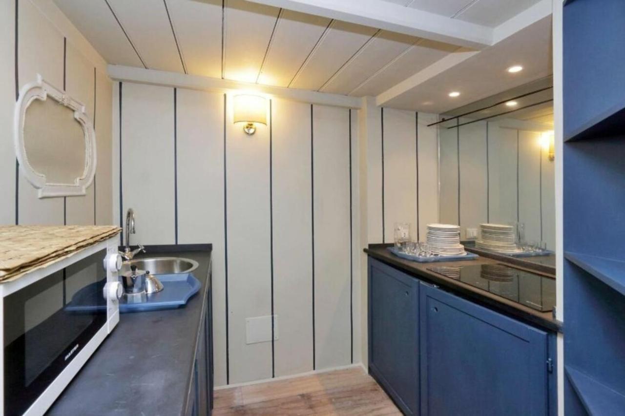 Studio Apt In Rome City Centre Via Gregoriana By Halldis Extérieur photo